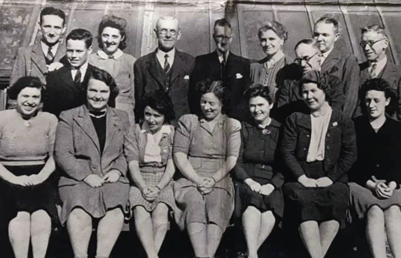 Ardeer Labour office staff, 1944. Photo thanks to Siona Bowles.